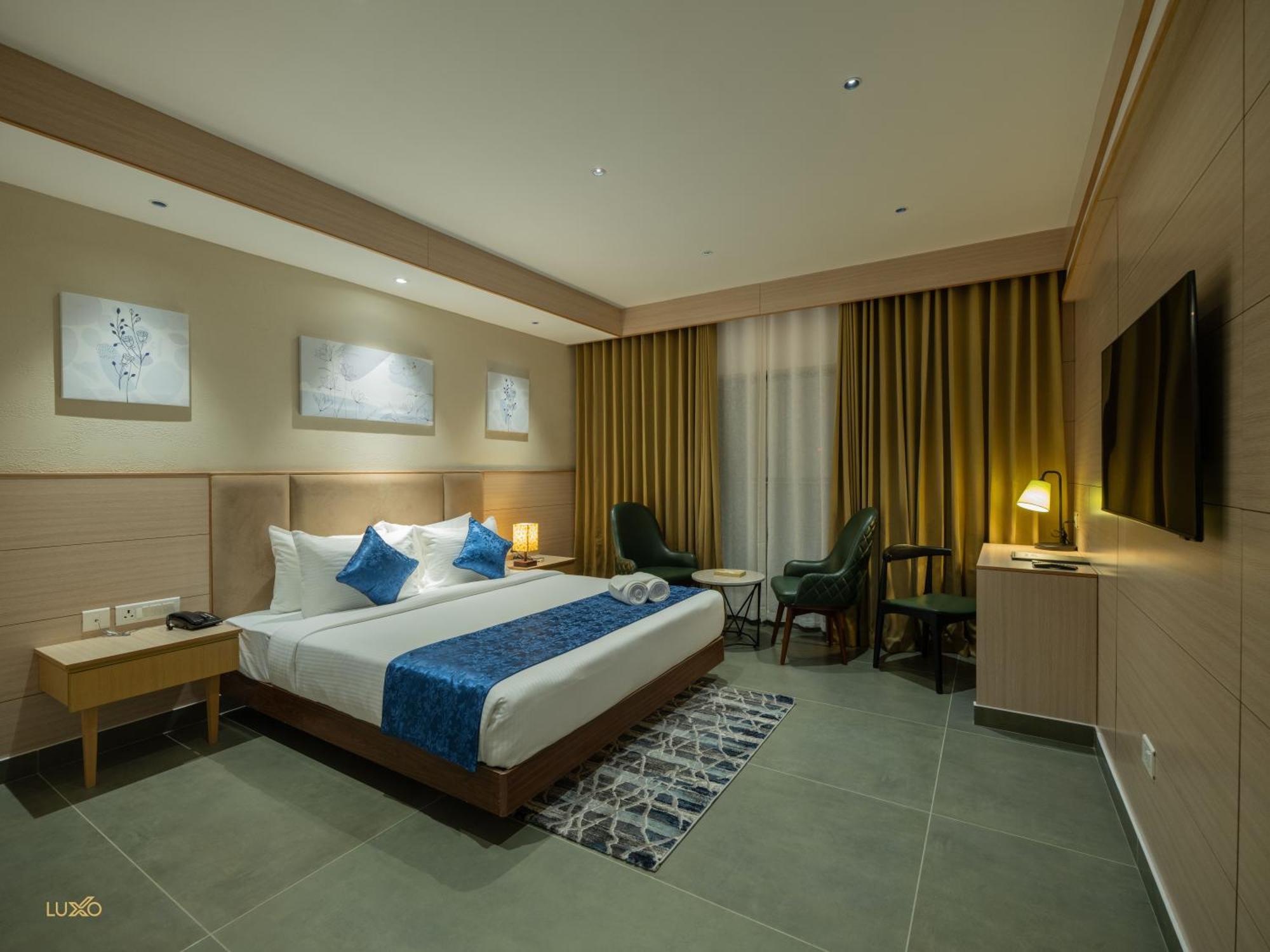 Hotel Luxo Kochi Extérieur photo