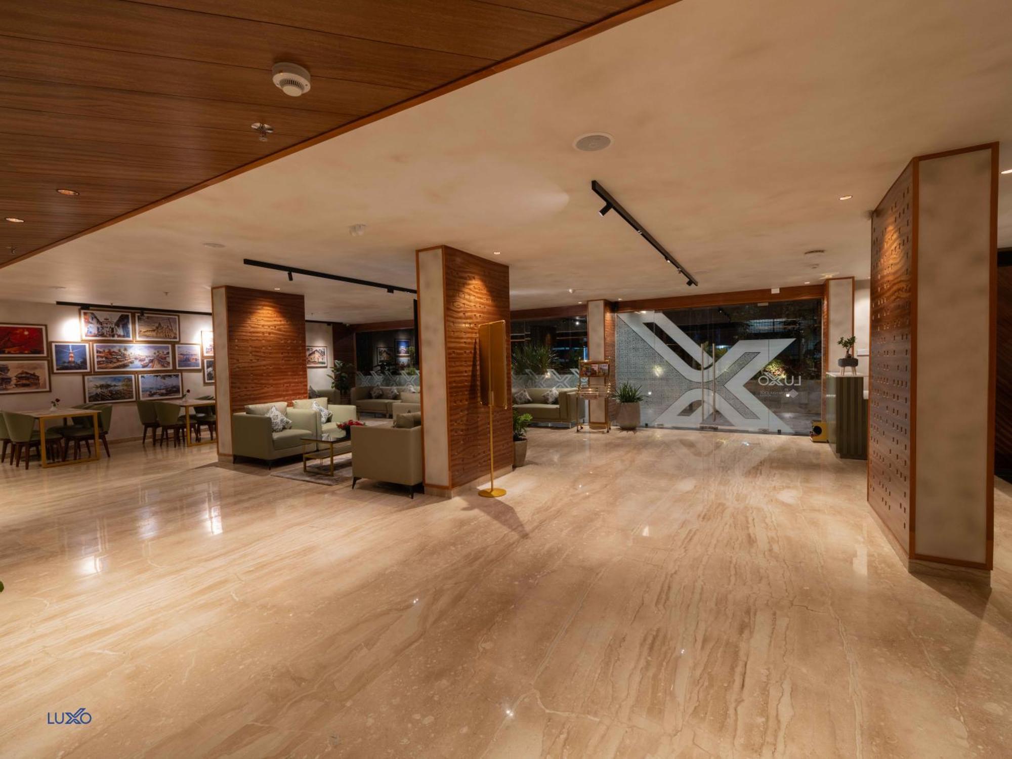 Hotel Luxo Kochi Extérieur photo