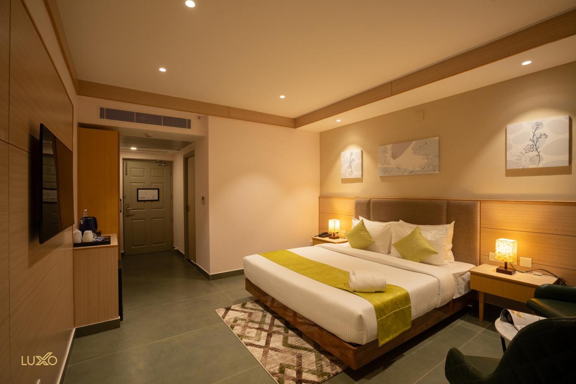Hotel Luxo Kochi Extérieur photo